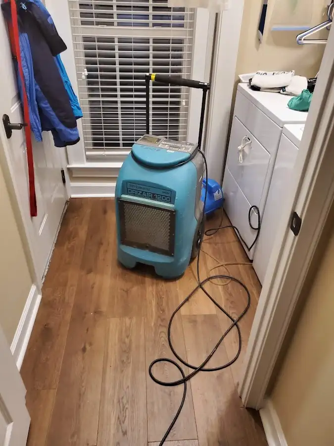 Commercial dehumidifier deployed for Crawl Space Restoration in Land O' Lakes